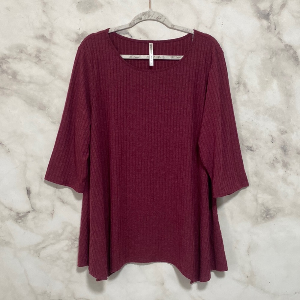 Forgotten Grace Round Neck 3/4 Sleeve Ribbed Tunic Top